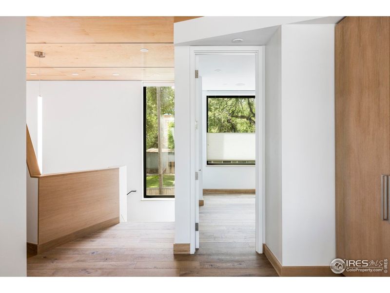 Spacious, unfurnished interior of a new home in , Boulder (Image 22).