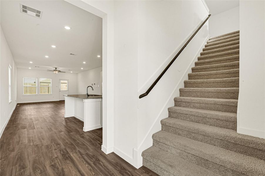 Spacious, unfurnished interior of a new home in Laurel Farms, Brookshire (Image 26).