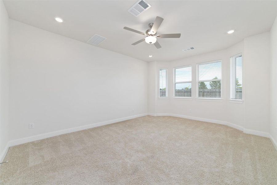Spacious, unfurnished interior of a new home in , Tomball (Image 24). Spacious, unfurnished interior of a new home in , Tomball (Image 24).