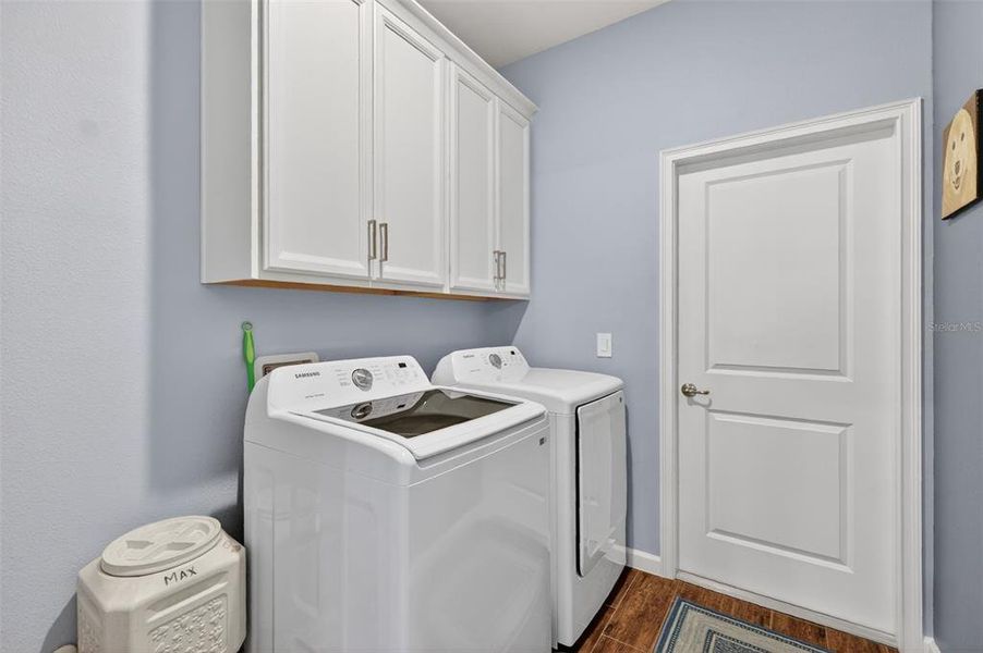 Furnished interior view inside a new home in , Mount Dora (Image 37).