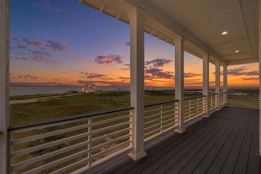 Exterior details and patio area of a home in , Galveston (Image 3).