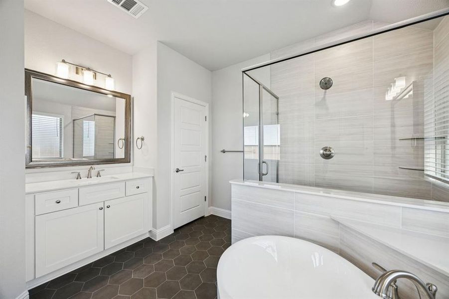 19-3713Blooming_017 19-3713Blooming_017