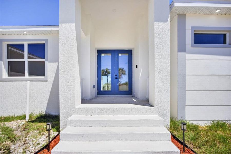 Exterior details and patio area of a home in , Punta Gorda (Image 17).