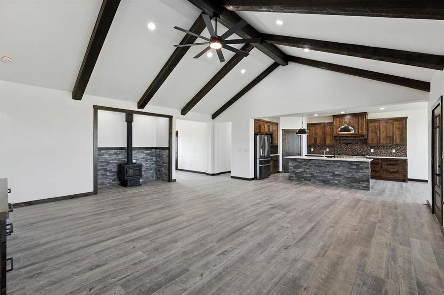Spacious, unfurnished interior of a new home in , Whitesboro (Image 19).