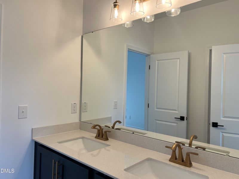 Photo_Sep_26_25 02-00-45 PM