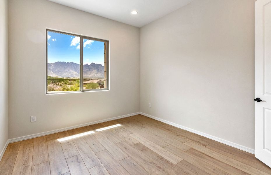 Spacious, unfurnished interior of a new home in Vistoso Canyon Estates, Oro Valley (Image 17). Spacious, unfurnished interior of a new home in Vistoso Canyon Estates, Oro Valley (Image 17).