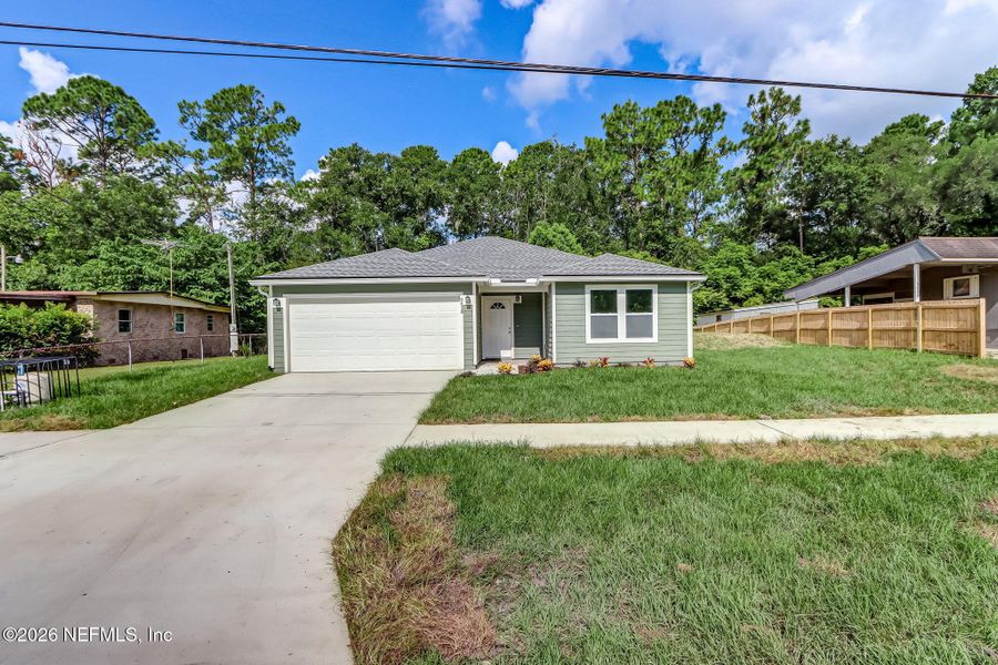 Front exterior of a new home in , Jacksonville, FL, highlighting curb appeal (Image 2). Front exterior of a new home in , Jacksonville, FL, highlighting curb appeal (Image 2).