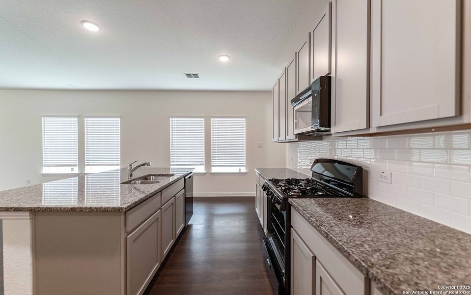 Furnished interior view inside a new home in Hickory Ridge, Elmendorf (Image 7).