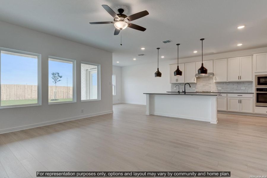 Spacious, unfurnished interior of a new home in Cordova Trails, Seguin (Image 16).