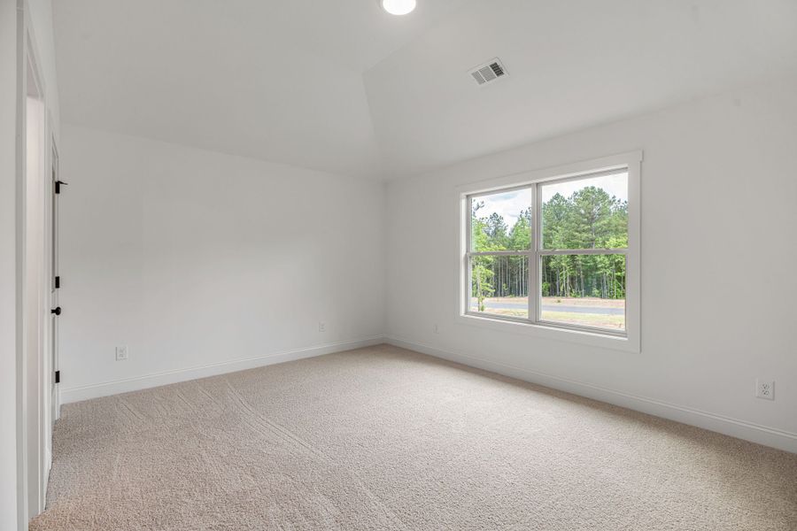 Spacious, unfurnished interior of a new home in Flint Farms, Concord (Image 48).