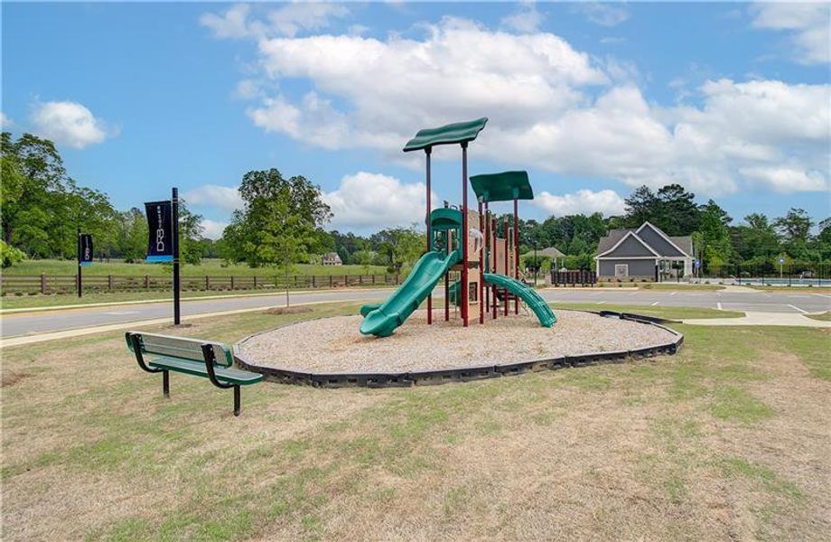 Community amenities in Cooper Park, McDonough (Image 31).