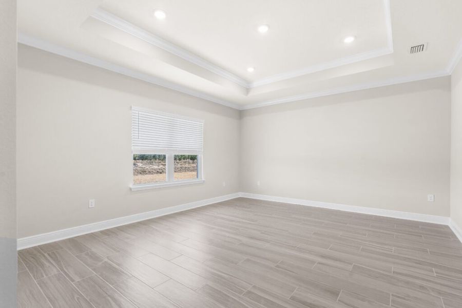 Spacious, unfurnished interior of a new home in Lake Merial, Panama City (Image 41). Spacious, unfurnished interior of a new home in Lake Merial, Panama City (Image 41).