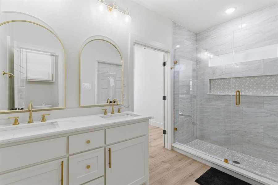 Furnished interior view inside a new home in , Fort Worth (Image 34).