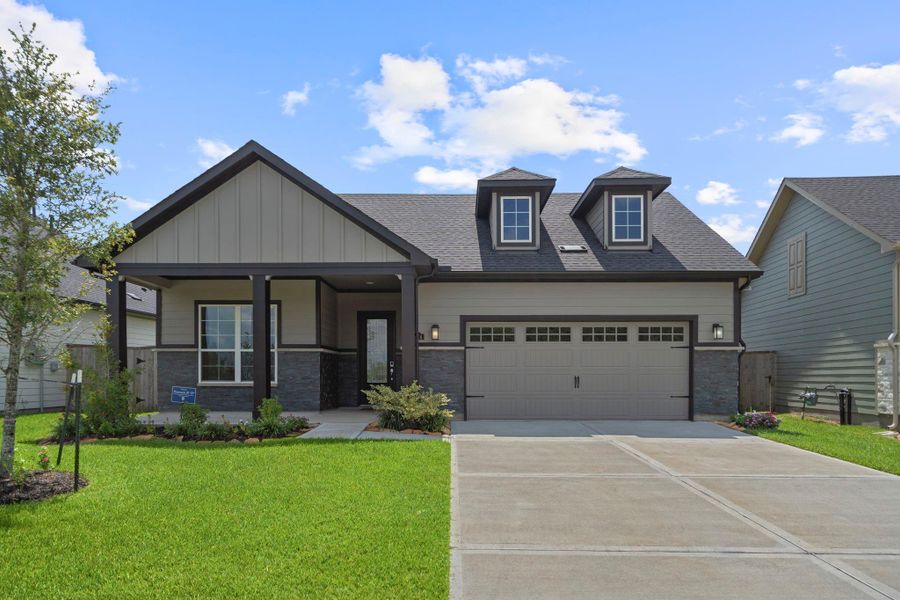 The Promenade III at 1214 Hidden Oaks Dr.: Built to entertain.