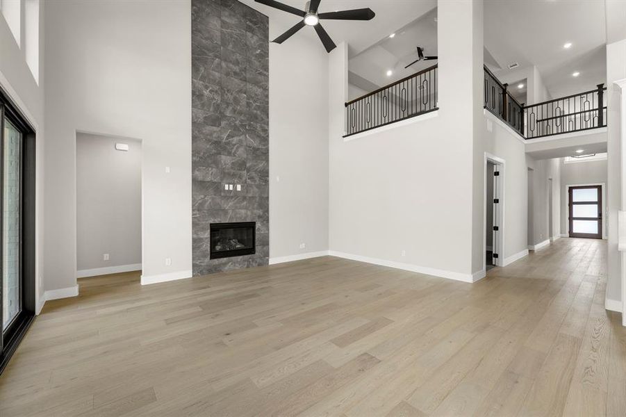 10. 4512 Meander - Family (2)