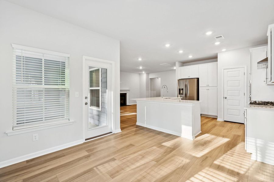 Furnished interior view inside a new home in Saint John's Lake: Arbor Collection, Johns Island (Image 13).