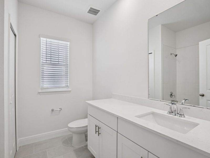 Furnished interior view inside a new home in Cyrene at Minneola, Minneola (Image 5). Furnished interior view inside a new home in Cyrene at Minneola, Minneola (Image 5).