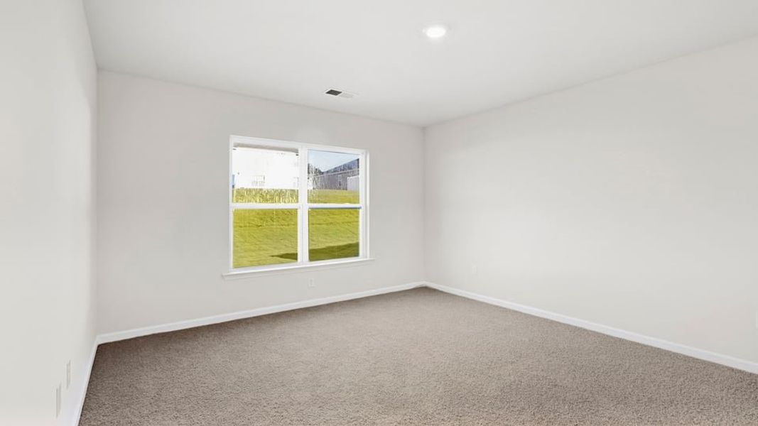 Spacious, unfurnished interior of a new home in Cascade Point, Seneca (Image 28).