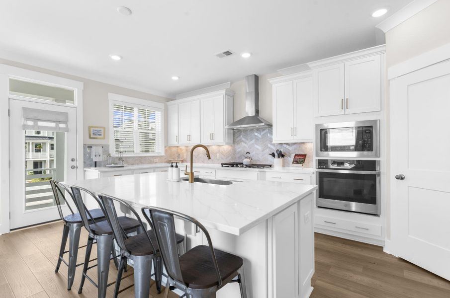 Furnished interior view inside a new home in , Charleston (Image 29).