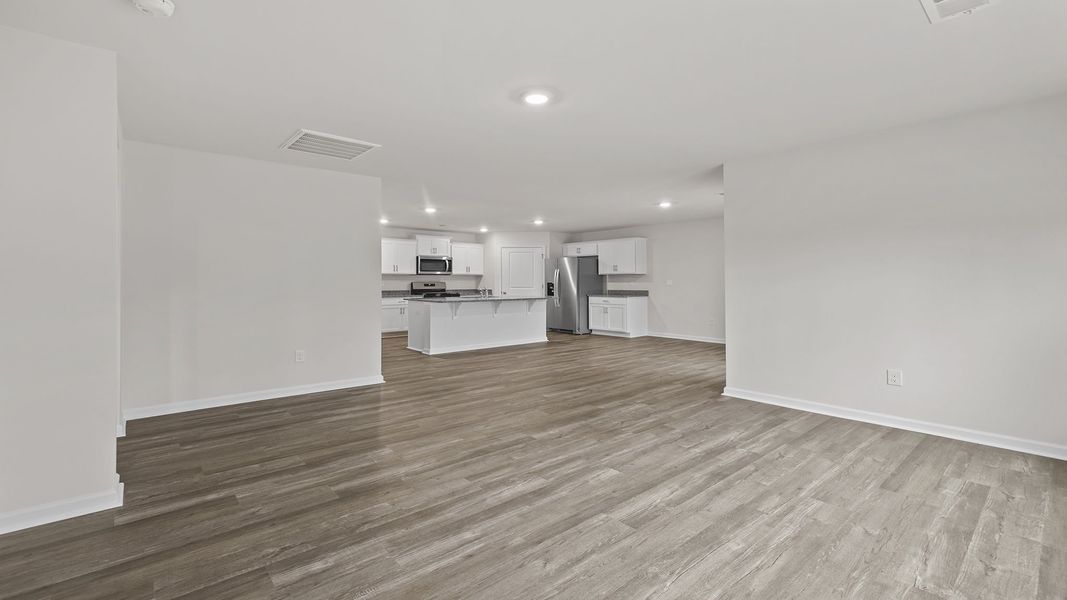 Spacious, unfurnished interior of a new home in Cedar Gap, Fountain Inn (Image 28). Spacious, unfurnished interior of a new home in Cedar Gap, Fountain Inn (Image 28).