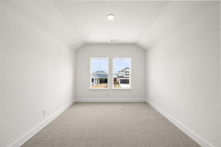 1729 Nesting Robin- Bedroom-3