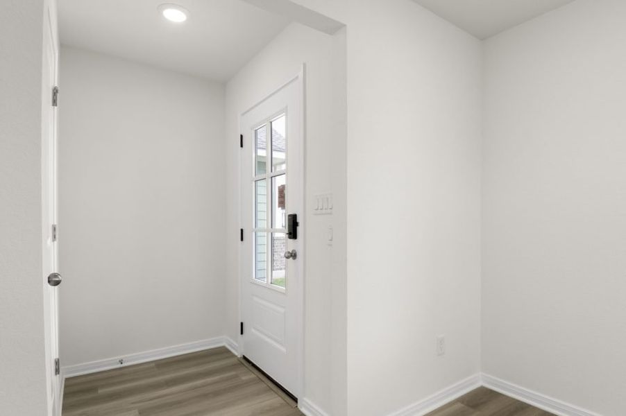 Representative unfurnished interior of a home built from the Pecan by Pacesetter Homes in Blanco Vista, San Marcos (Image 25).