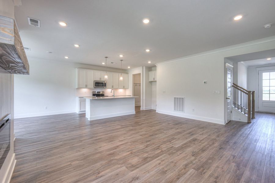 *Photo of example home. Selections and finishes may vary.