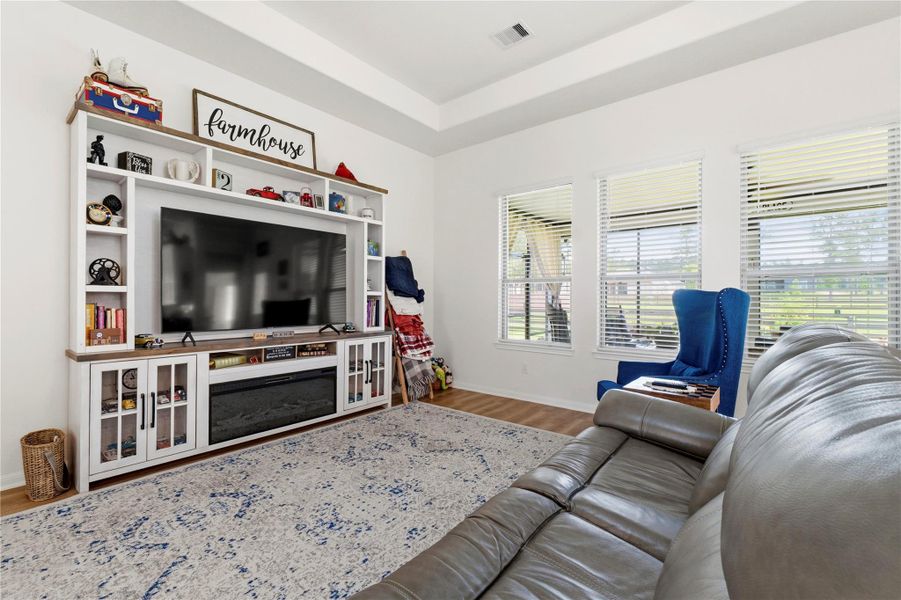 Furnished interior view inside a new home in Deer Pines, Conroe (Image 9).