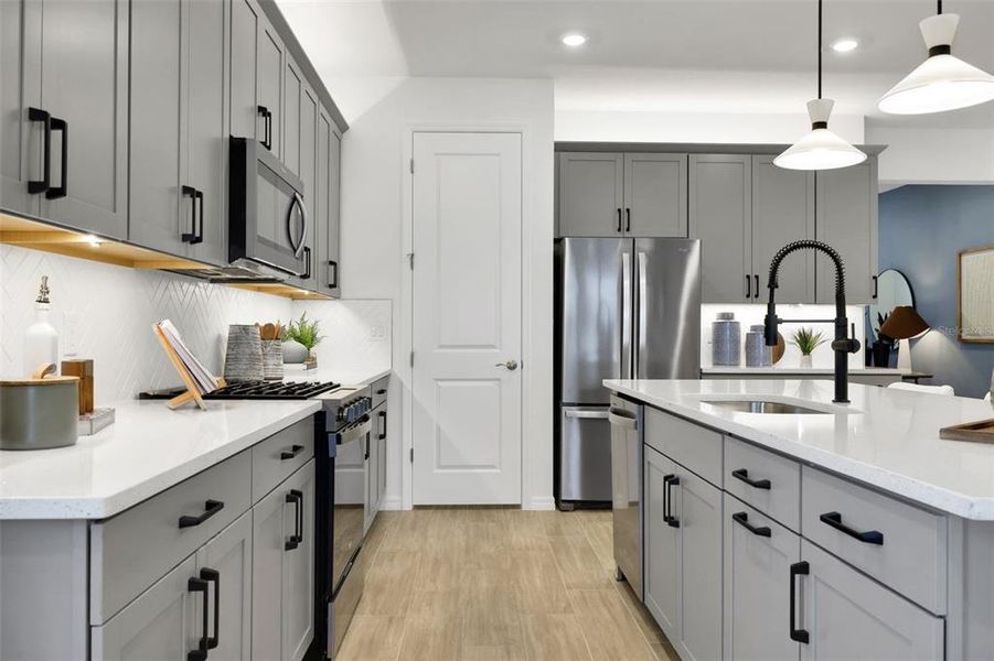 Furnished interior view inside a new home in Creekside Run at Babcock Ranch, Punta Gorda (Image 23).