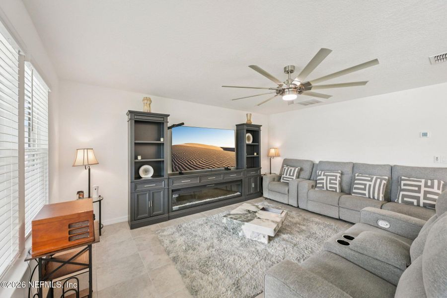 Furnished interior view inside a new home in , Jacksonville (Image 8).
