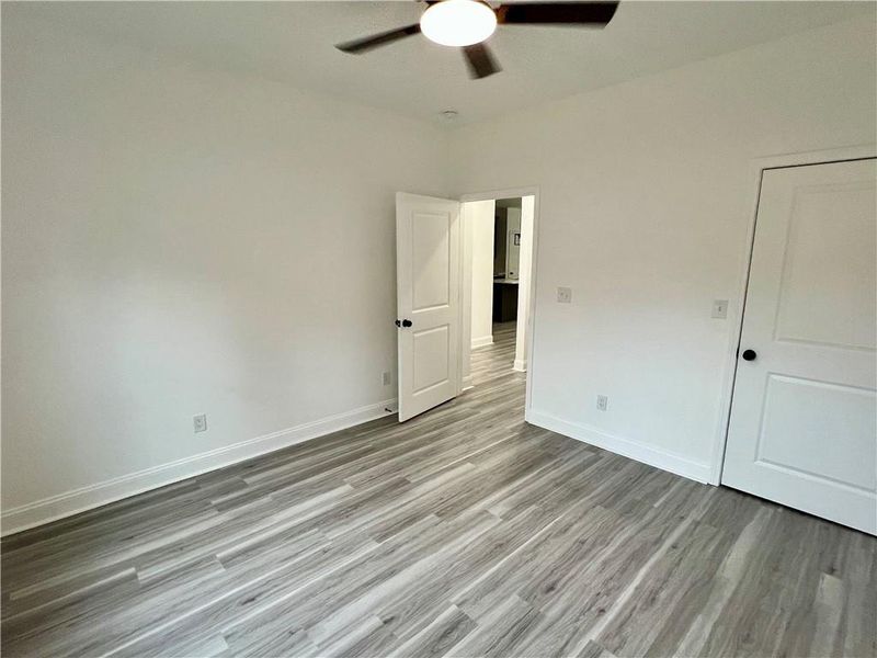 Spacious, unfurnished interior of a new home in , Fairburn (Image 27).