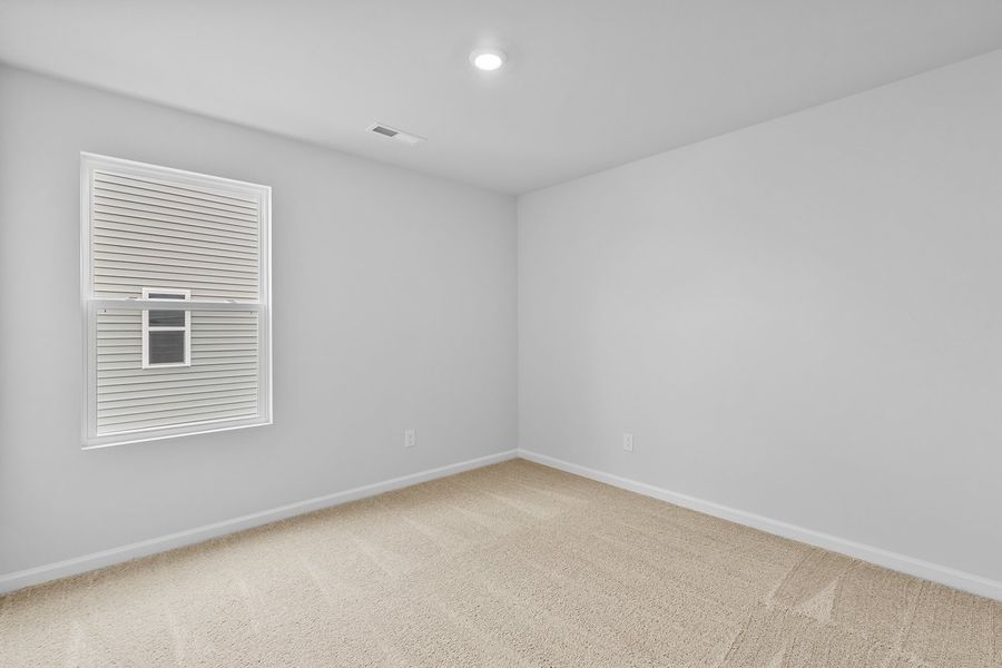 Spacious, unfurnished interior of a new home in Bell West, Kernersville (Image 33).