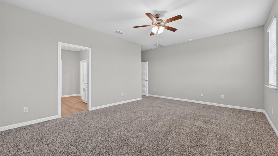 Representative unfurnished interior of a home built from the Longview by D.R. Horton in Sandstone Estates, Granbury (Image 16). Representative unfurnished interior of a home built from the Longview by D.R. Horton in Sandstone Estates, Granbury (Image 16).