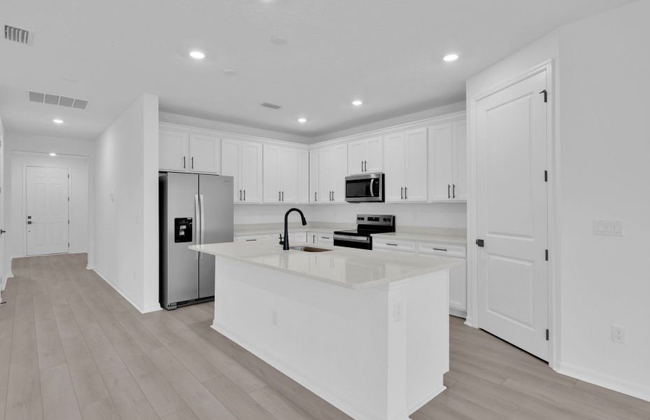 Furnished interior view inside a new home in Hyland Trail, Green Cove Springs (Image 12).