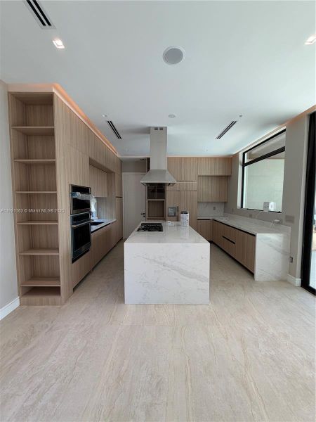 Furnished interior view inside a new home in , Hollywood (Image 5).