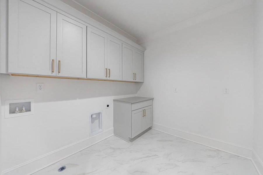 Image 55 of a home in .