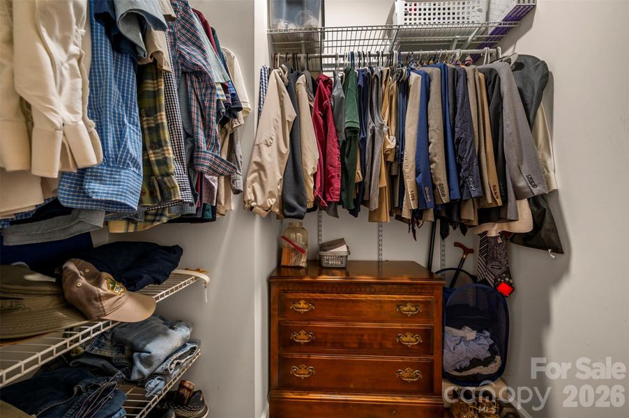 Close-up of interior finishes inside a home in , Hendersonville (Image 21). Close-up of interior finishes inside a home in , Hendersonville (Image 21).