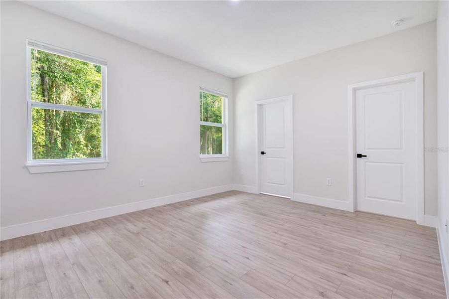 Spacious, unfurnished interior of a new home in , Apopka (Image 21).