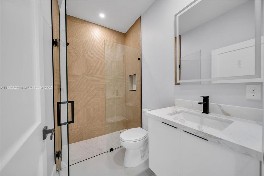 Furnished interior view inside a new home in , Cape Coral (Image 6). Furnished interior view inside a new home in , Cape Coral (Image 6).