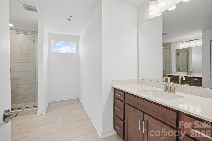 Owner's Bath