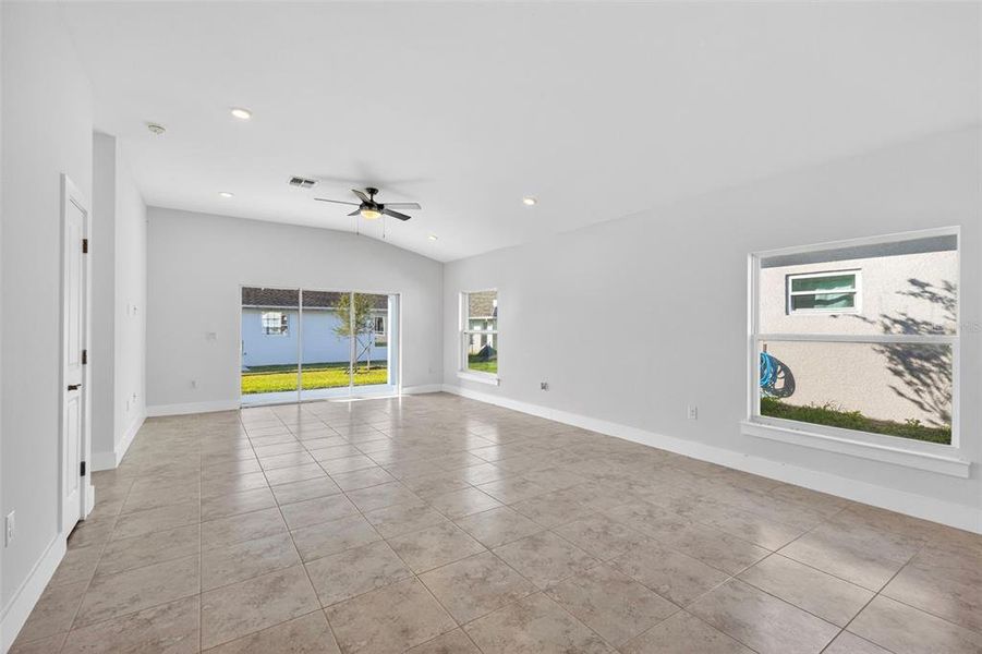Spacious, unfurnished interior of a new home in , Port Charlotte (Image 26).