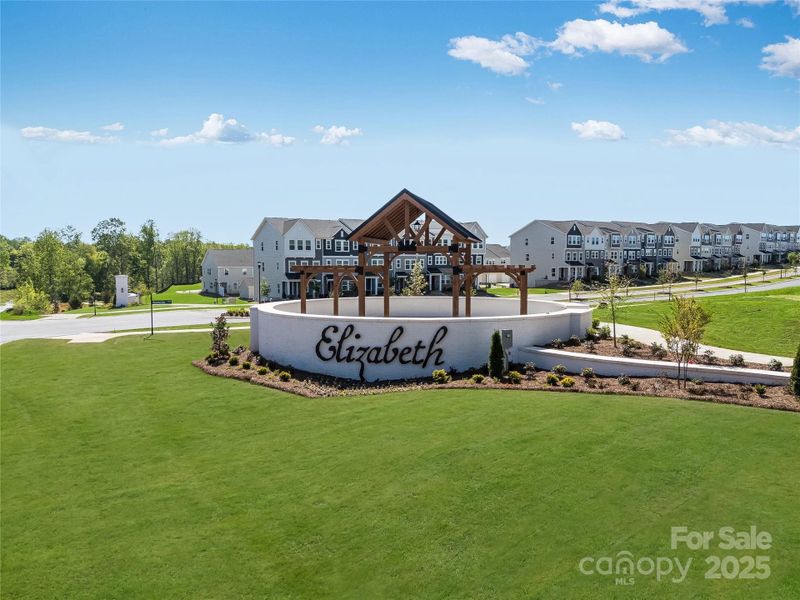 Image 15 of a home in Elizabeth: Enclave.