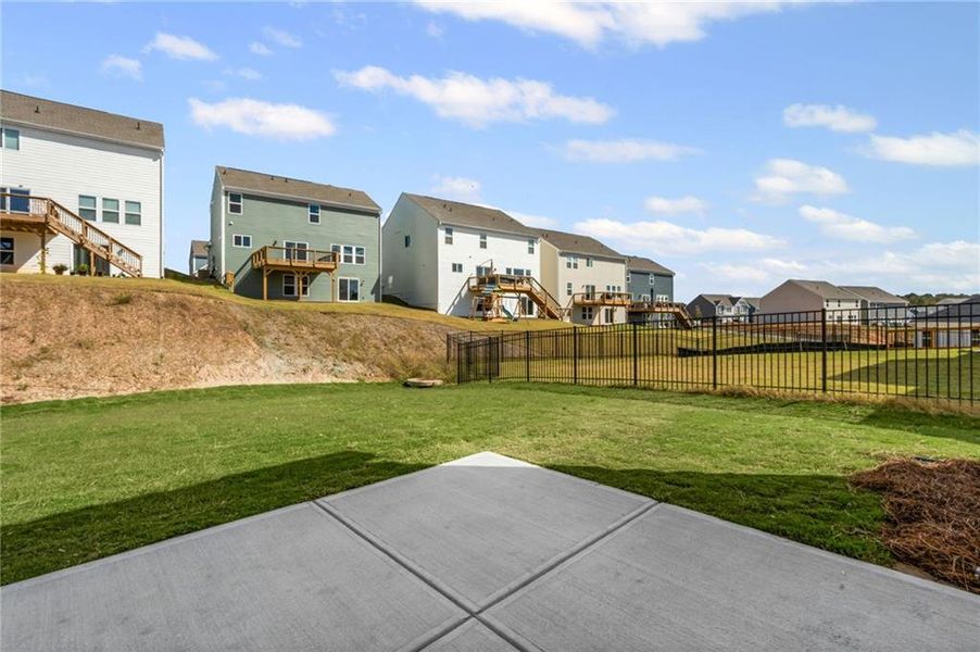 Community amenities in Twin Lakes, Hoschton (Image 35).