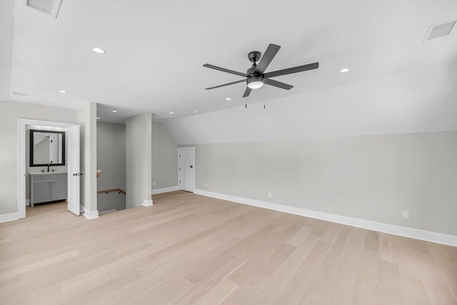 Spacious, unfurnished interior of a new home in , Johns Island (Image 20). Spacious, unfurnished interior of a new home in , Johns Island (Image 20).