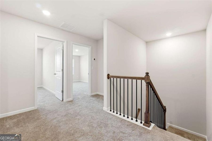 Spacious, unfurnished interior of a new home in Carolina, Palmetto (Image 11).