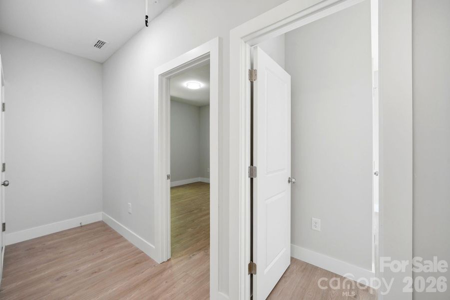 Spacious, unfurnished interior of a new home in , Gastonia (Image 38). Spacious, unfurnished interior of a new home in , Gastonia (Image 38).