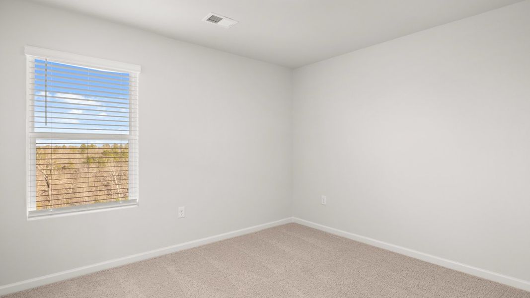 Spacious, unfurnished interior of a new home in The Abbey at Trolley Run Station, Aiken (Image 25).