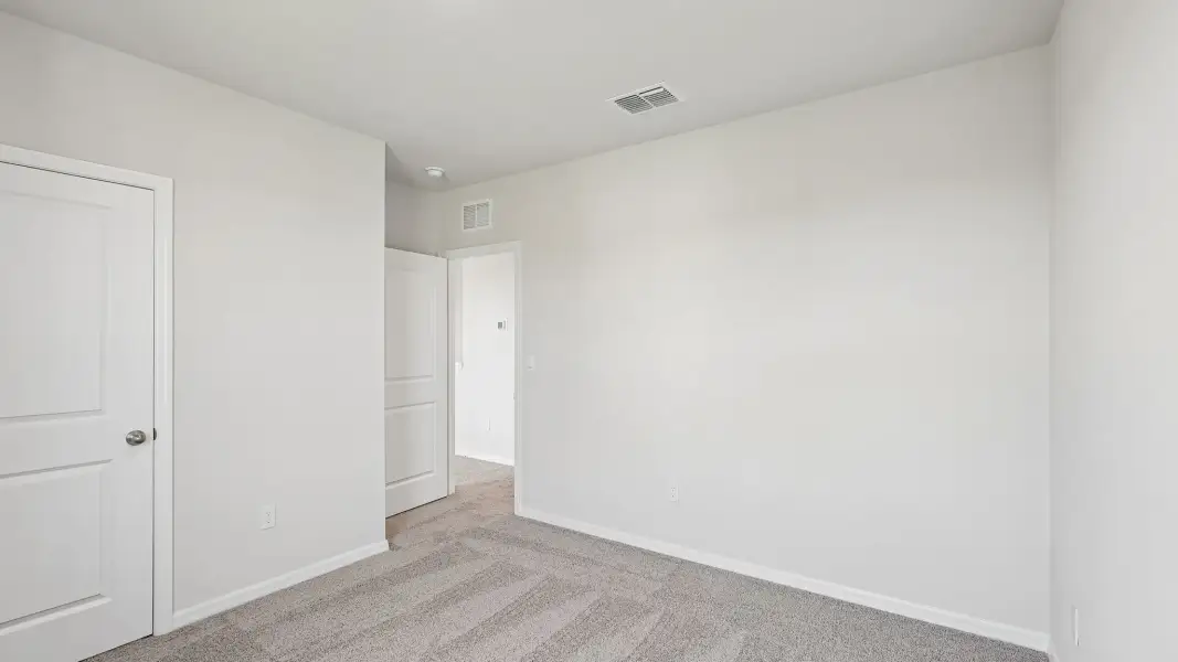 Representative unfurnished interior of a home built from the Hayden by D.R. Horton in Pinellas County Spot Lots, Pinellas Park (Image 30).