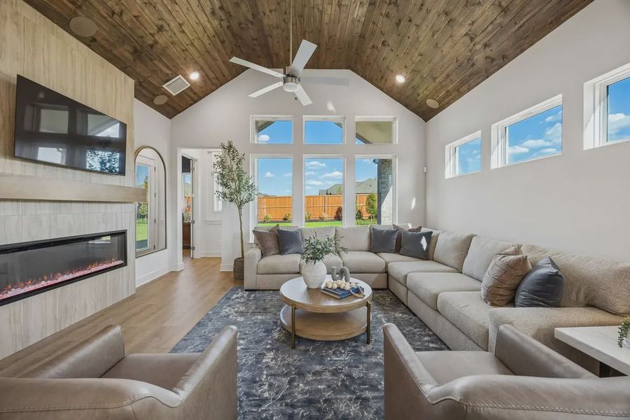 Image 38 representing the Dayton 50' by Chesmar Homes in Las Lomas, Forney, TX.