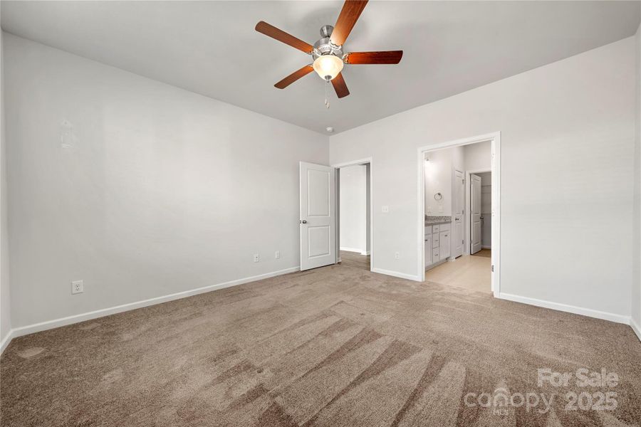 Spacious, unfurnished interior of a new home in , Denver (Image 16).
